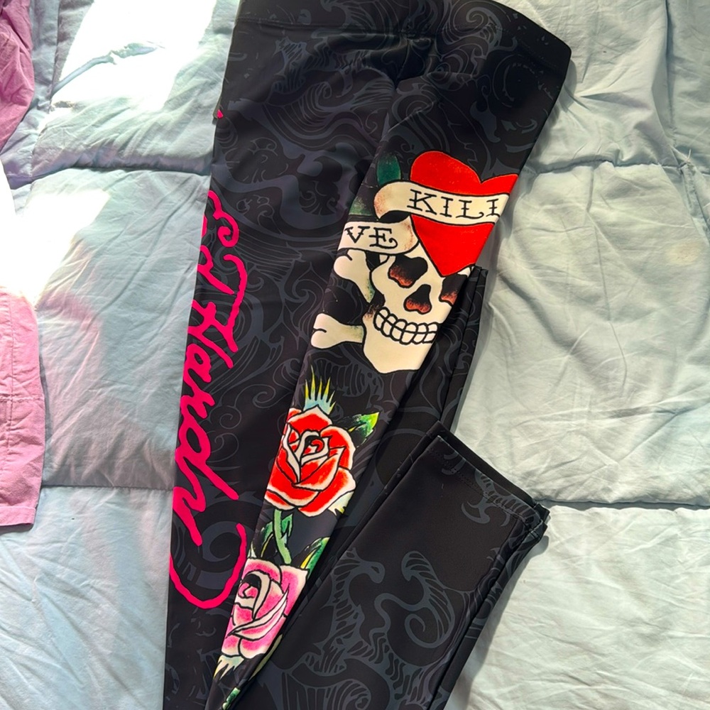 ED HARDY leggings brand new